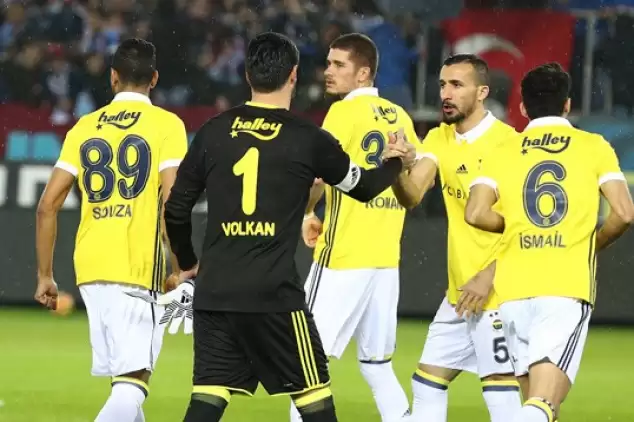 Fenerbahçe'nin Medipol Başakşehir maçındaki ilk 11'i belli oldu!