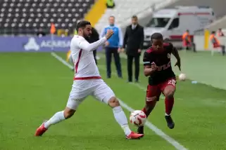 Gazişehir Gaziantep çıkış arıyor!