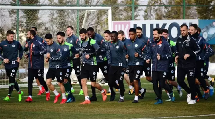 Atiker Konyaspor, Galatasaray maçı hazırlıklarına başladı