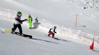 Türkiye'nin 3. kayak simülasyon merkezi açılışa hazırlanıyor 