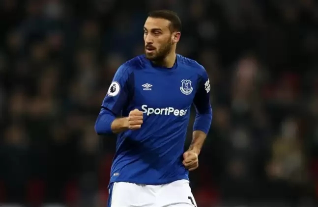 Cenk Tosun'u liste dışı bıraktılar!