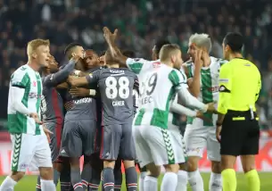 Konyaspor - Beşiktaş maçının hakemi Alper Ulusoy sosyal medyayı salladı