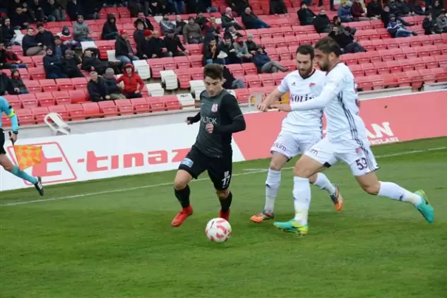 Balıkesirspor - Elazığspor maçında kazanan çıkmadı!