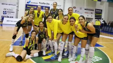 Fenerbahçe dört sette güldü!