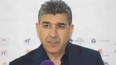 “2 günde 1 maç oynamak zorluyor”