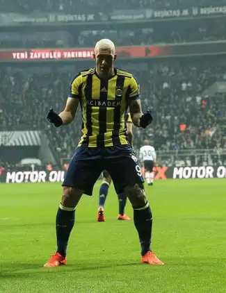 Beşiktaş - Fenerbahçe maçında facianın eşiğinden dönüldü! 10 kırmızı kart....
