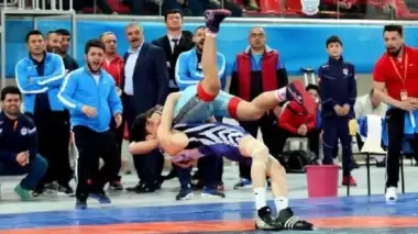 Yıldız grekoromenciler, Konya'da mindere çıktı