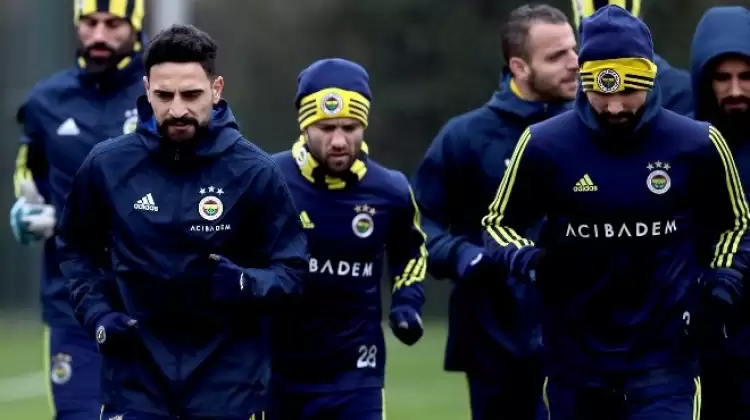 Fenerbahçe'de futbolcuları şaşırtan olay! Akhisar maçından önce...