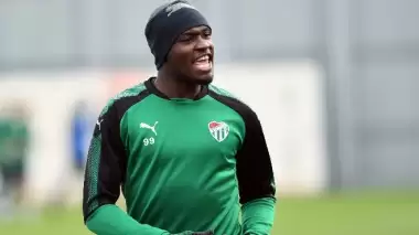 Sow'dan Galatasaray'a mesaj: "Çok isterim..."