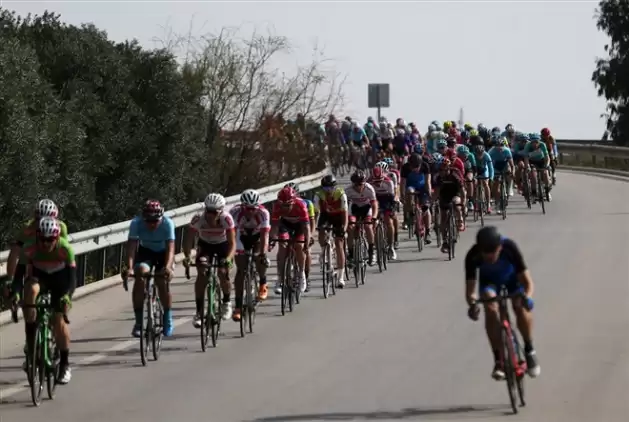 Uluslararası Akdeniz Bisiklet Turu'nda Adana etabı geçildi