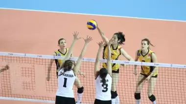VakıfBank, deplasmanda Beşiktaş'ı rahat geçti