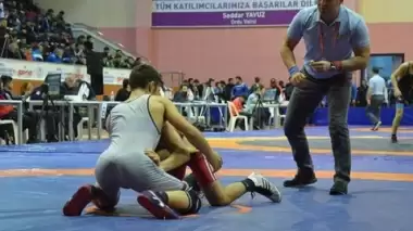 Grekoromen Güreş Şampiyonası'nda 3.gün sona erdi