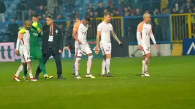Galatasaray kafilesi İstanbul'a gitti
