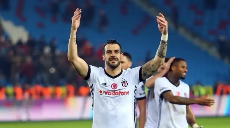 Bobo'nun yerine Negredo!