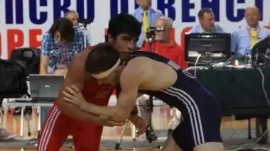 Genç güreşçiler gelecek için umutlandırdı!