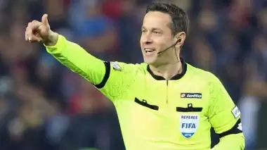 Halis Özkahya, Kazakistan-Finlandiya maçını yönetecek