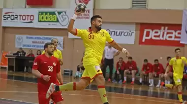 Göz Göz, Antalya'yı geçti!