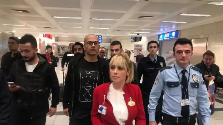 Alex de Souza, İstanbul'da!