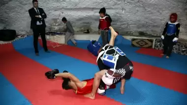 Mağarada antrenman 12 madalya getirdi