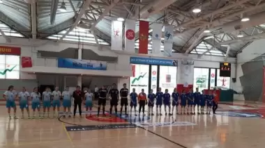 Milliler, Fransa'yı da devirdi