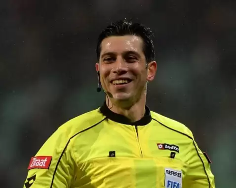 Ali Palabıyık tarihe geçti! Lig tarihinde bir sezonda en çok maç yöneten hakem...