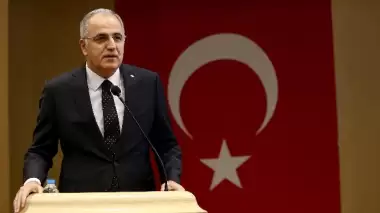 Üstündağ, Bakan Yılmaz'ı ziyaret etti