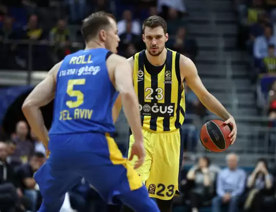 Fenerbahçe Maccabi'ye şans tanımadı