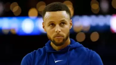 Video - Stephen Curry farklı bir şey deniyor