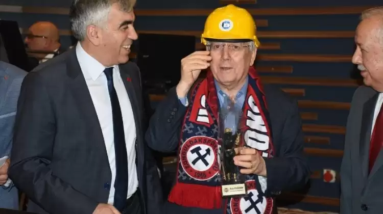 Aziz Yıldırım'dan yeni açıklama: 'Başarabileceğime inandığım başka hayallerim de var'