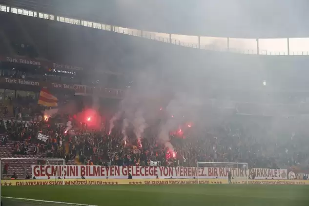 Galatasaray, sosyal medyada dev takımlar ile yarışıyor!