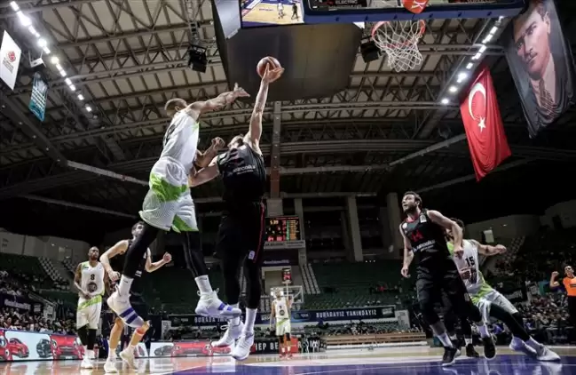 TOFAŞ, Gaziantep Basketbol'u uzatma sonucunda devirdi