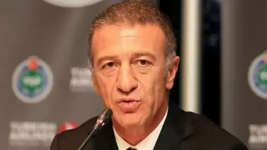 Ahmet Ağaoğlu: 'Beşiktaş feda diye çıktı yola. Biz de sabır diye çıkıyoruz'