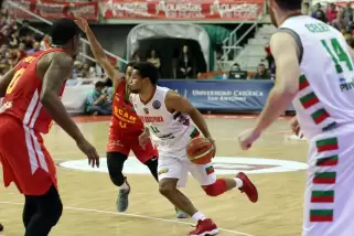 Pınar Karşıyaka avantajlı