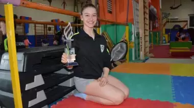 Ayşe Begüm Onbaşı'ndan bronz madalya!