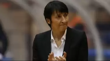 Fenerbahçe'yi çalıştıran Valerie Garnier, Galatasaray derbisini değerlendirdi