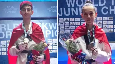 Dünya Gençler Tekvando Şampiyonası'nda 2 madalya birden!