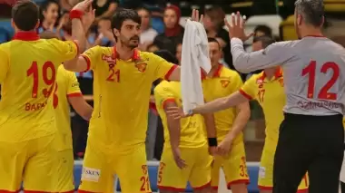 Hentbol Erkekler Türkiye Kupası'nda finalin adı: Beşiktaş - Göztepe!