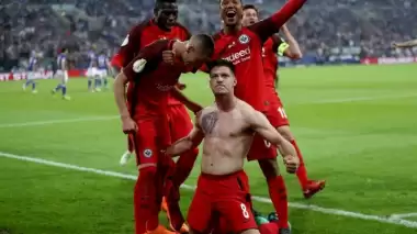 Almanya Kupası'nda finalin adı belli oldu