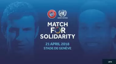 Efsaneler yardım maçı için bir araya geliyor! Figo ve Ronaldinho...