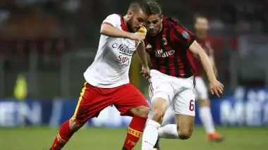Milan, Benevento'ya yine diş geçiremedi! İki maçta sadece 1 puan...