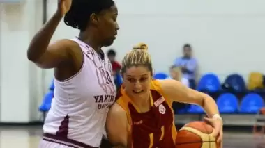 Yakın Doğu Üniversitesi Galatasaray'ı farklı geçti