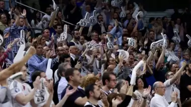 Real Madrid sahasında Panathinaikos'a şans tanımadı ve seride öne geçti!
