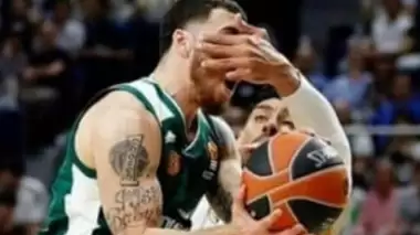 Panathinaikos Başkanı Dimitris Giannakopoulos yine rahat durmadı