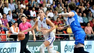 Hatay Büyükşehir Belediyespor yarı finale yükseldi