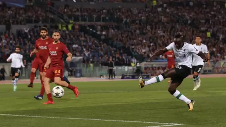 Roma kazandı, finale Liverpool çıktı!