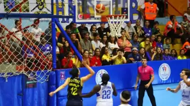 Fenerbahçe seride öne geçti