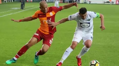 Feghouli ucuz kurtuldu! Milli takım...