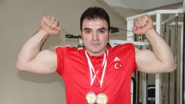 Engelleri "bileğinin gücüyle" tek tek deviriyor!