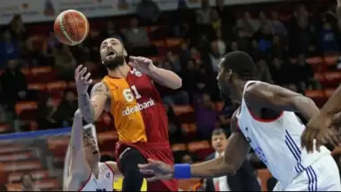 Ligin son haftasında Galatasaray Odeabank, Anadolu Efes’i konuk edecek