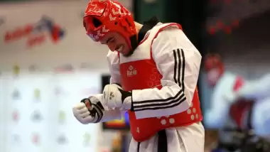 Muhammed Emin Yıldız gümüş madalya kazandı